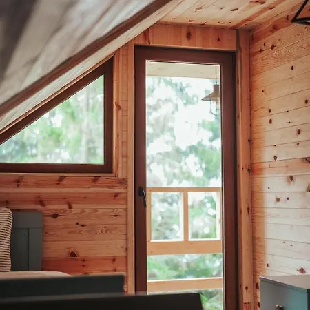 Vilovi Botic Daire *